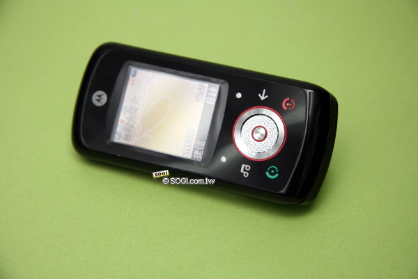 MOTO EM325 平價音樂小金剛 MOTO EM325 平價音樂小金剛