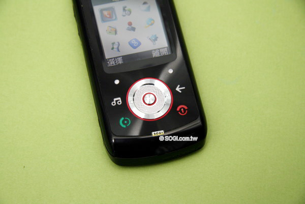 MOTO EM325 平價音樂小金剛 MOTO EM325 平價音樂小金剛