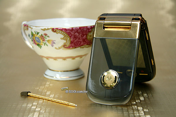 MOTO 二代明 盤石點金 奢華再現身 MOTO 二代明 盤石點金 奢華再現身