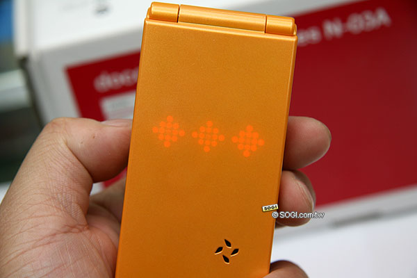 冬季的幸福滋味!NEC極簡美型入門機N-03A 冬季的幸福滋味!NEC極簡美型入門機N-03A