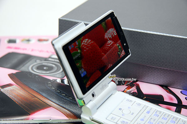 富士通首款中文3.5G i-mode手機F905i實測 富士通首款中文3.5G i-mode手機F905i實測