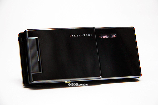 主流規格來了!SHARP WX-T923 高個兒美型摺疊機 主流規格來了!SHARP WX-T923 高個兒美型摺疊機