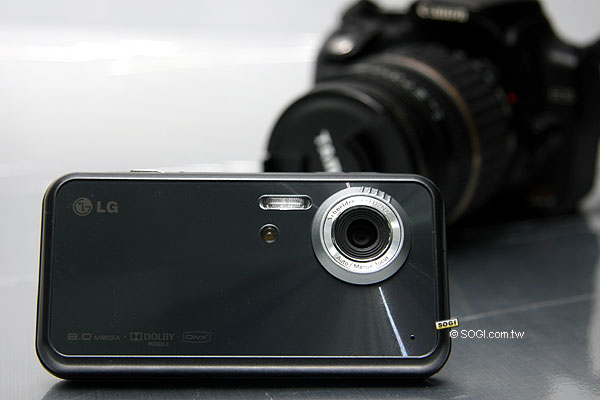 隨拍隨傳 八款 SOGI 推薦高階照相手機 