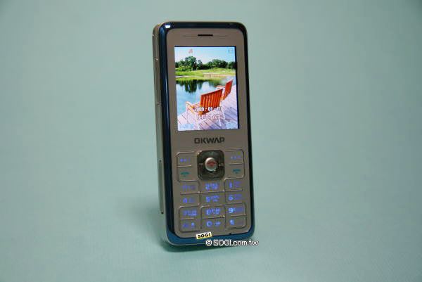 OKWAP C326 CDMA/GSM 直立雙模雙待機 OKWAP C326 CDMA/GSM 直立雙模雙待機