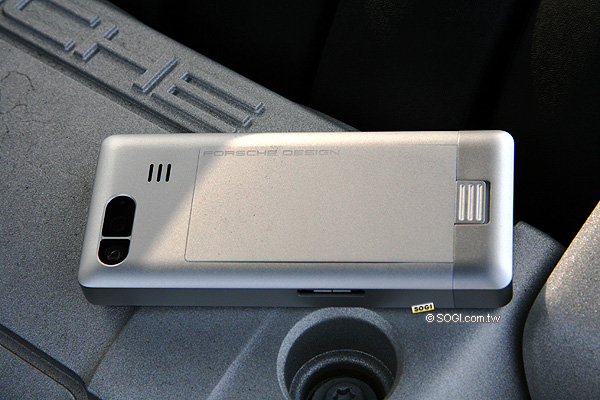 直來直往 Porsche Design P’9522 馳騁夢想實測 直來直往 Porsche Design P’9522 馳騁夢想實測