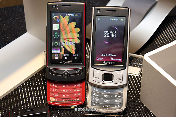 【MWC 2009】三星S8300、S7350 薄型滑蓋典範 【MWC 2009】三星S8300、S7350 薄型滑蓋典範