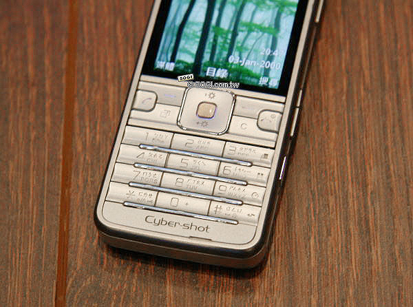 【MWC 2009】SE C901、C510 近拍直擊 【MWC 2009】SE C901、C510 近拍直擊