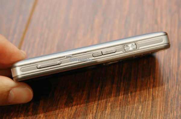 【MWC 2009】SE C901、C510 近拍直擊 【MWC 2009】SE C901、C510 近拍直擊