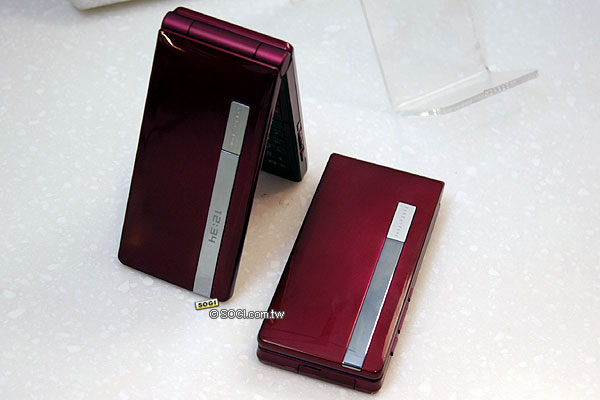 首款800萬CCD照相手機 Sharp WX-T930直擊