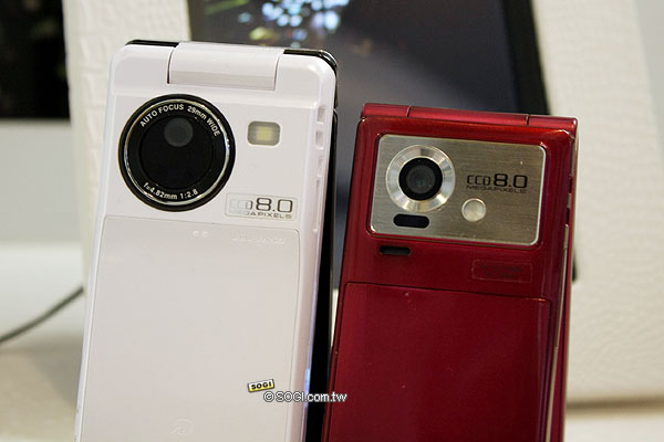 首款800萬CCD照相手機 Sharp WX-T930直擊