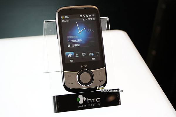 經典導航 HTC Touch Cruise09 上市價16,900元 經典導航 HTC Touch Cruise09 上市價16,900元