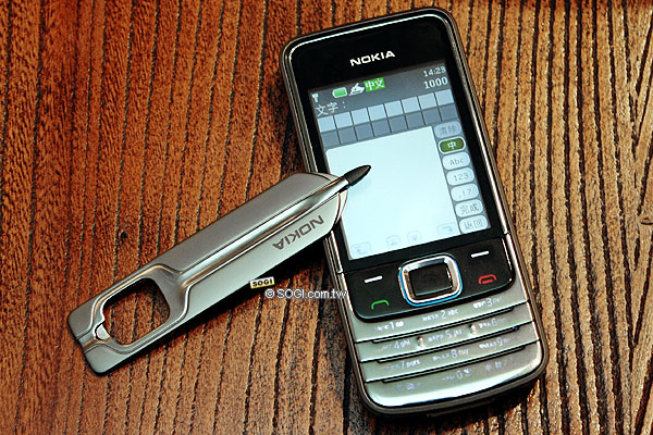 濃厚中國味 Nokia 6208 classic 手寫筆劍機 濃厚中國味 Nokia 6208 classic 手寫筆劍機