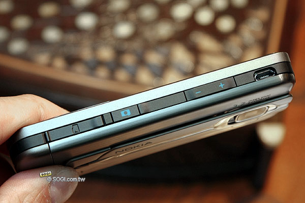 濃厚中國味 Nokia 6208 classic 手寫筆劍機 濃厚中國味 Nokia 6208 classic 手寫筆劍機