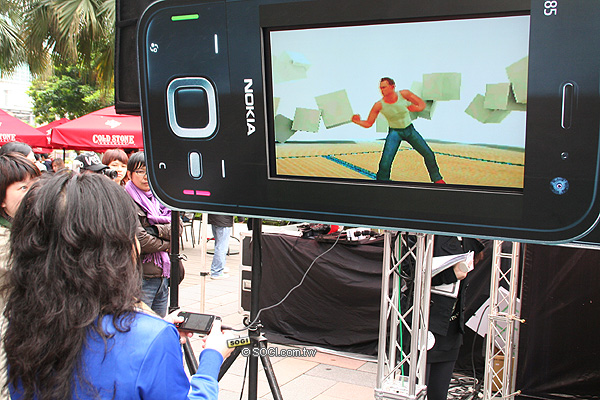 NOKIA 10 萬月薪玩到手! N-Gage 遊戲玩翻天直擊 NOKIA 10 萬月薪玩到手! N-Gage 遊戲玩翻天直擊