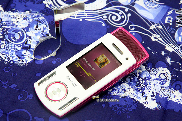 女王最愛!十五款女人新「機」討妳歡心 女王最愛!十五款女人新「機」討妳歡心