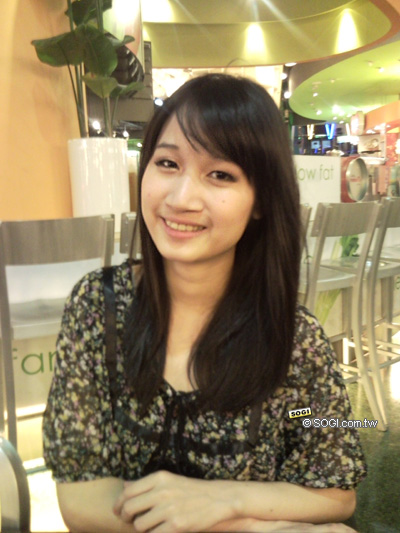 微笑對焦正夯!四款人氣手機見分曉 微笑對焦正夯!四款人氣手機見分曉