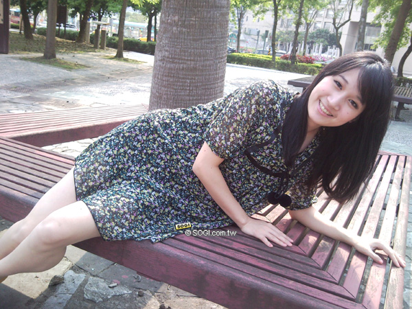 微笑對焦正夯!四款人氣手機見分曉 微笑對焦正夯!四款人氣手機見分曉