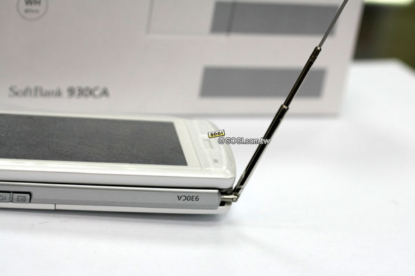 Casio手機首體驗!800萬滑蓋款930CA Casio手機首體驗!800萬滑蓋款930CA