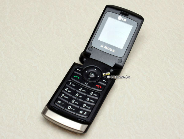 LG GB125 超平價內建 FM 解悶第一名 LG GB125 超平價內建 FM 解悶第一名