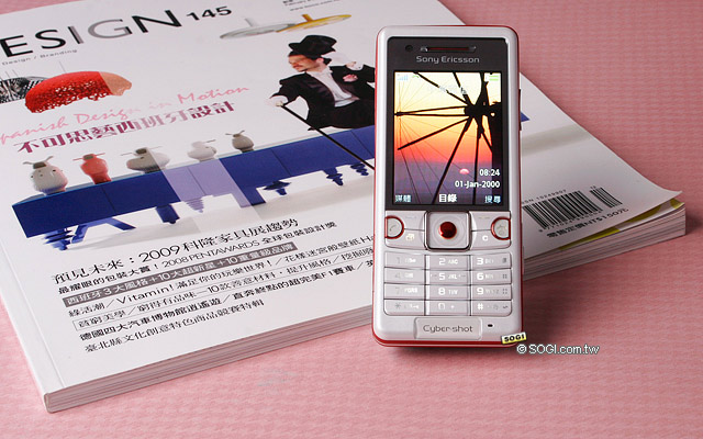 超值美機!Sony Ericsson C510「耀眼白」寫真 超值美機!Sony Ericsson C510「耀眼白」寫真