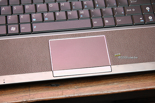 Asus P835 vs HTC Touch HD 外觀暨春季 NB 新品上市 Asus P835 vs HTC Touch HD 外觀暨春季 NB 新品上市