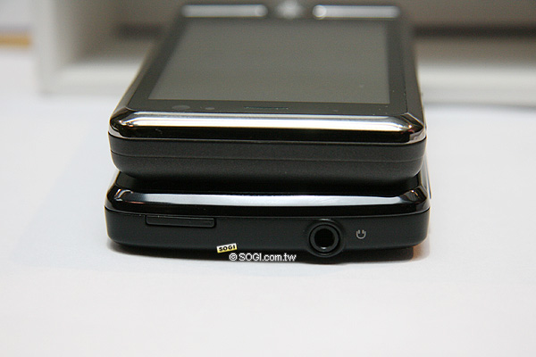 Asus P835 vs HTC Touch HD 外觀暨春季 NB 新品上市 Asus P835 vs HTC Touch HD 外觀暨春季 NB 新品上市