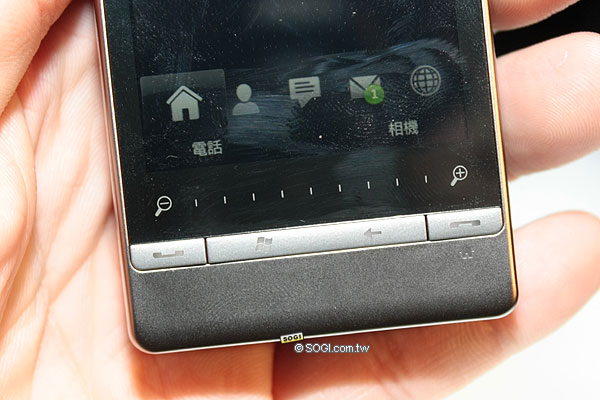 HTC二代鑽石機4月底上市 售價21,900元 HTC二代鑽石機4月底上市 售價21,900元