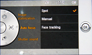 LG KM900魔術方塊轉不停 上市價17,900元 LG KM900魔術方塊轉不停 上市價17,900元