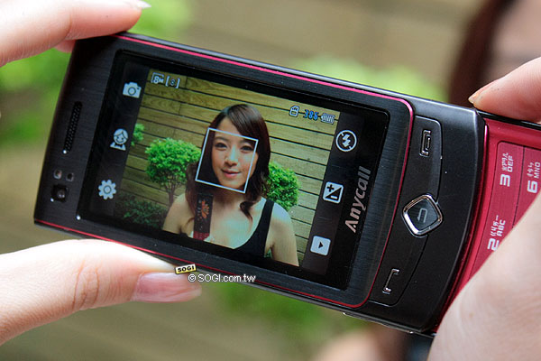 Ultra再升級!三星 S7350/S8300售價出爐 Ultra再升級!三星 S7350/S8300售價出爐