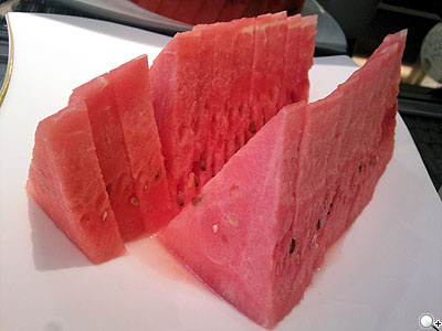 Ultra再升級!三星 S7350/S8300售價出爐 Ultra再升級!三星 S7350/S8300售價出爐