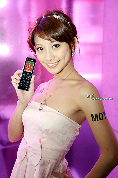 貴族時尚黑!MOTO ZN300 中階寵愛 貴族時尚黑!MOTO ZN300 中階寵愛
