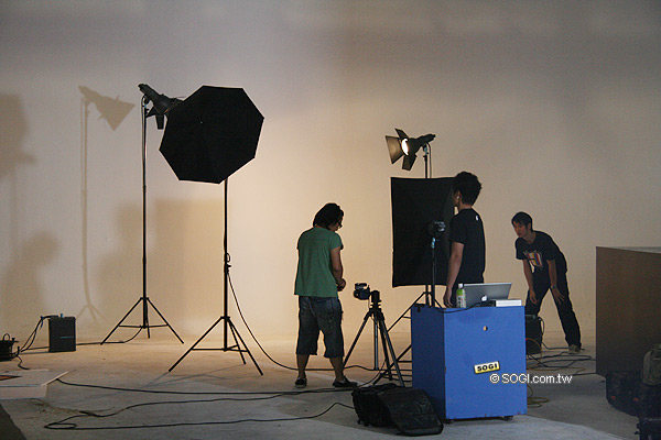 首度來台!SE C903 廣告拍攝花絮直擊 首度來台!SE C903 廣告拍攝花絮直擊