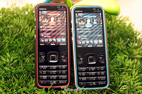 Nokia玩咖機5630XM上市 機王N97預購開跑 Nokia玩咖機5630XM上市 機王N97預購開跑