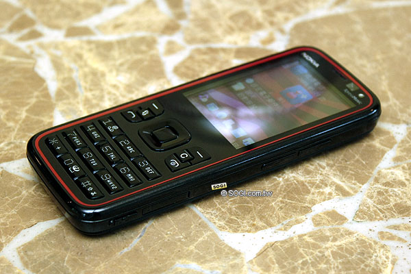 Nokia玩咖機5630XM上市 機王N97預購開跑 Nokia玩咖機5630XM上市 機王N97預購開跑