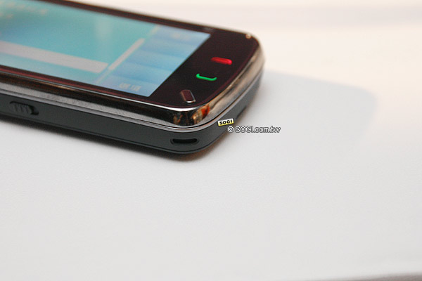 NOKIA N97 強悍登台!上市價 26,550 元 NOKIA N97 強悍登台!上市價 26,550 元