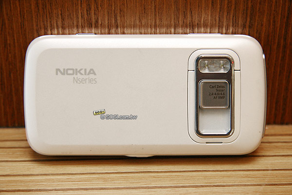 NOKIA N86 8MP 發表 上市價兩萬有找 NOKIA N86 8MP 發表 上市價兩萬有找