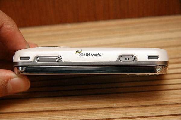 NOKIA N86 8MP 發表 上市價兩萬有找 NOKIA N86 8MP 發表 上市價兩萬有找