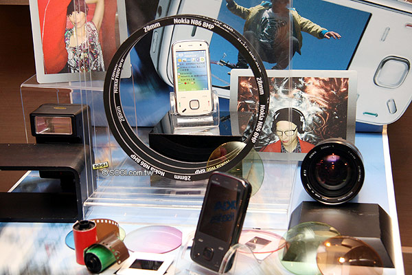 NOKIA N86 8MP 發表 上市價兩萬有找 NOKIA N86 8MP 發表 上市價兩萬有找