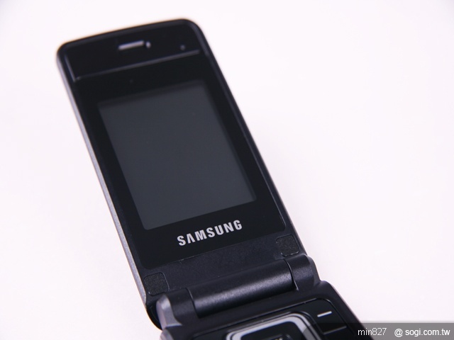 輕薄省荷包亞太機 SAMSUNG B299 輕薄省荷包亞太機 SAMSUNG B299