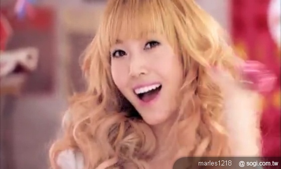 性價比超高的新女友S8500開箱文 性價比超高的新女友S8500開箱文