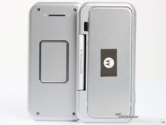 會後空翻的手機 MOTO BACKFLIP ME600 會後空翻的手機 MOTO BACKFLIP ME600