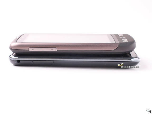 高階機種爭霸戰 - 三星 i9000 vs HTC Desire 高階機種爭霸戰 - 三星 i9000 vs HTC Desire