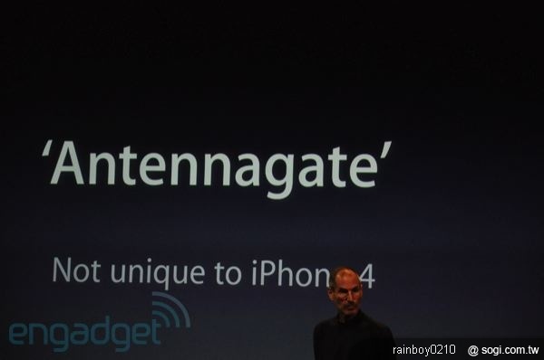 蘋果：iPhone 4 不滿意30天內可全額退款