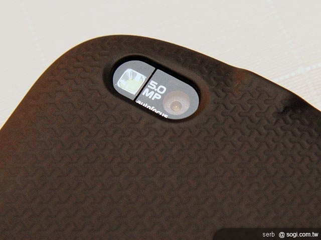 MOTO MB501、XT3、EX300 平價登場 MOTO MB501、XT3、EX300 平價登場