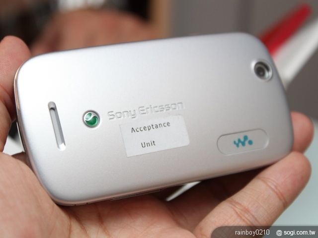 遠傳獨發SE Zylo樂迷機 0元享樂價 遠傳獨發SE Zylo樂迷機 0元享樂價