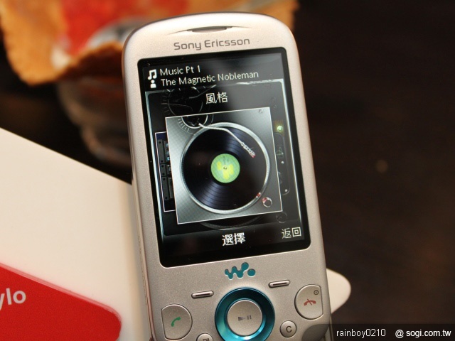 遠傳獨發SE Zylo樂迷機 0元享樂價 遠傳獨發SE Zylo樂迷機 0元享樂價