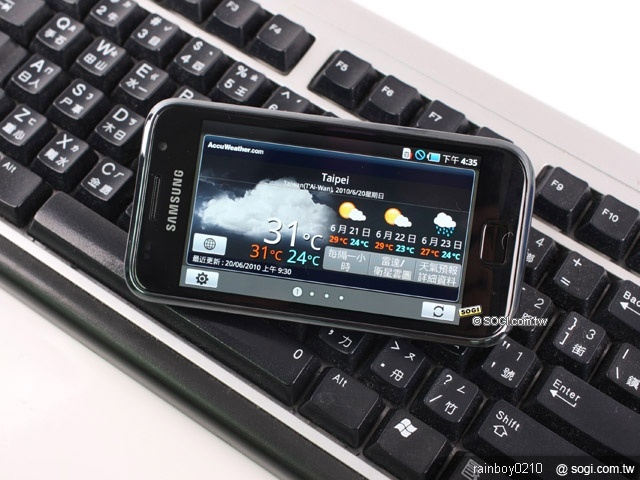 HTC Desire等手機 未來將採SLCD螢幕 HTC Desire等手機 未來將採SLCD螢幕