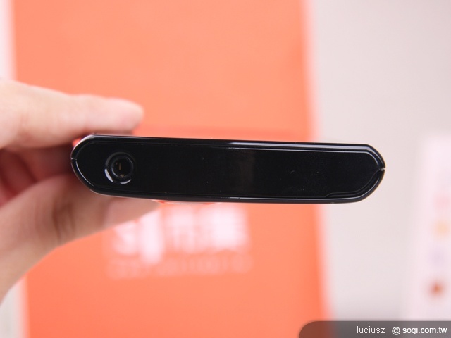 小幅改版 輕量升級 - Acer Liquid E 小幅改版 輕量升級 - Acer Liquid E