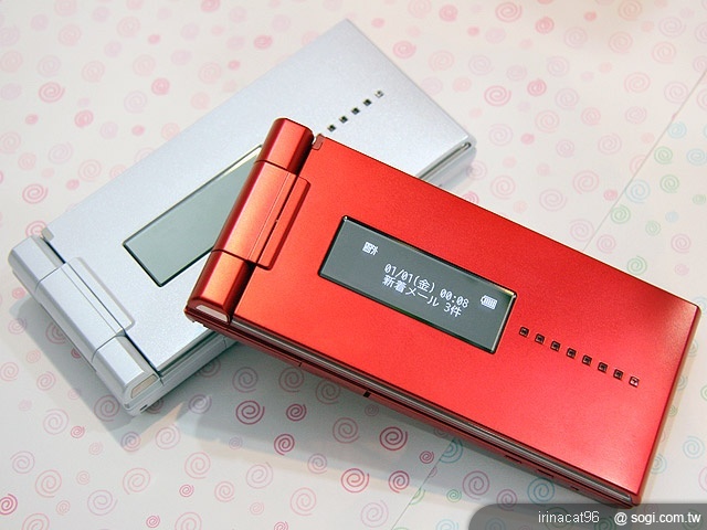 【戲水必備】Full HD × 防水 Sharp SH-07B 【戲水必備】Full HD × 防水 Sharp SH-07B