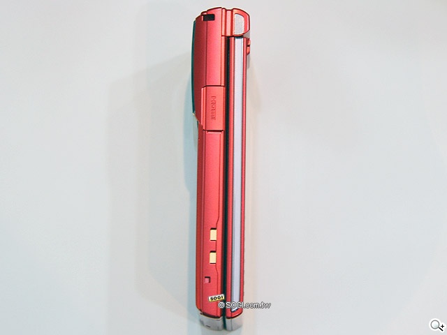 【戲水必備】Full HD × 防水 Sharp SH-07B 【戲水必備】Full HD × 防水 Sharp SH-07B